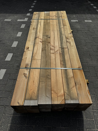 Ca. 12x Douglas palen geschaafd / verlijmd, 14x14x240cm